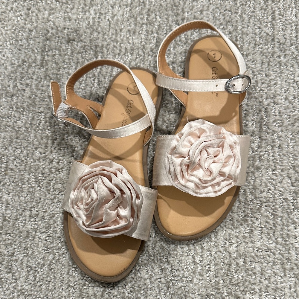 Cat & Jack Cream Floral Kids Sandals